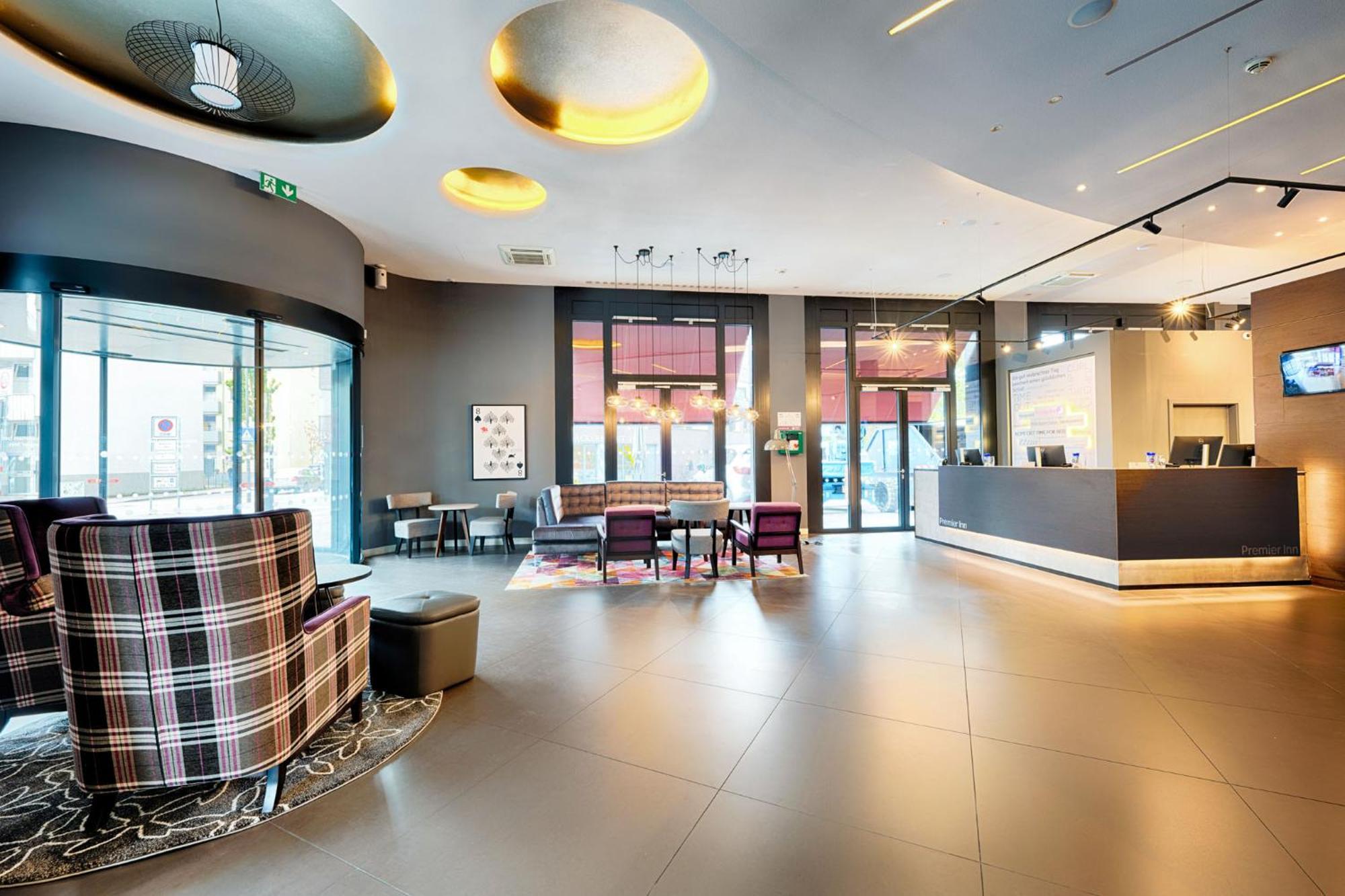 Premier Inn Heilbronn City Centre Exterior photo